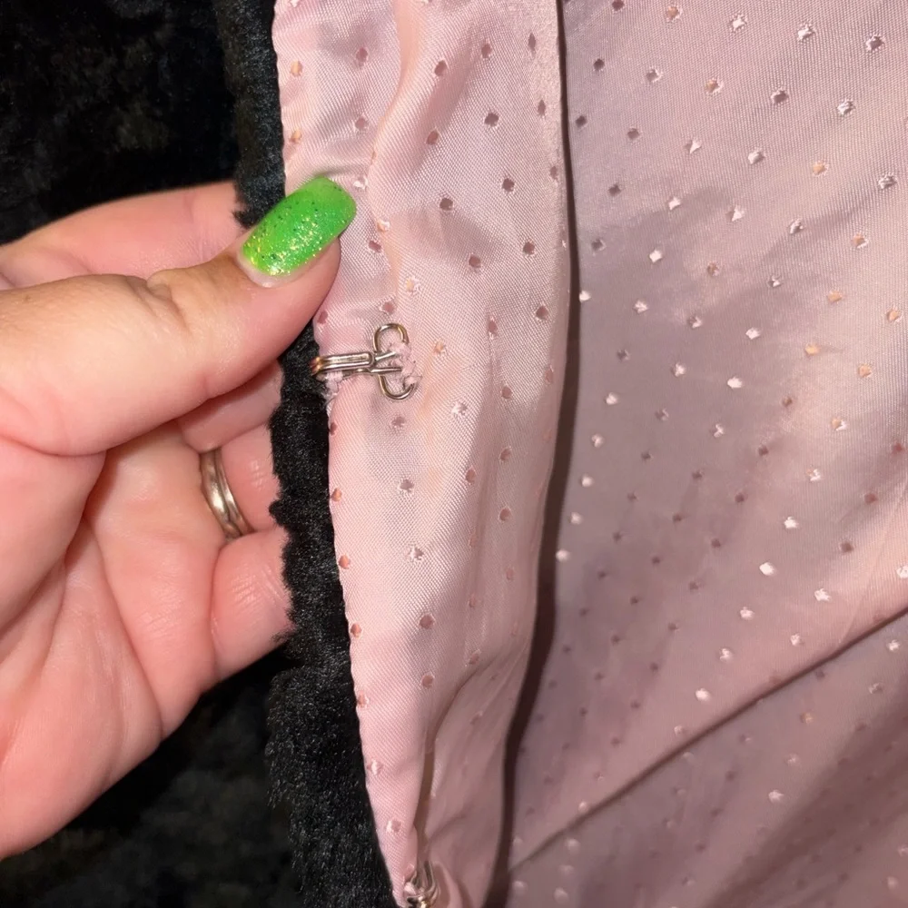 Kenzie Girls Black Faux Fur Jacket Soft Plush Cozy Size 8 - Picture 9 of 10